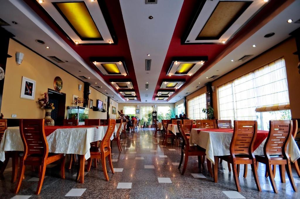 Hotel Lubjana Τίρανα Εξωτερικό φωτογραφία